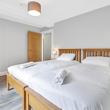 Bayview Luxury 2 Bedroom Apartment Ground Floor Downings Bagian luar foto