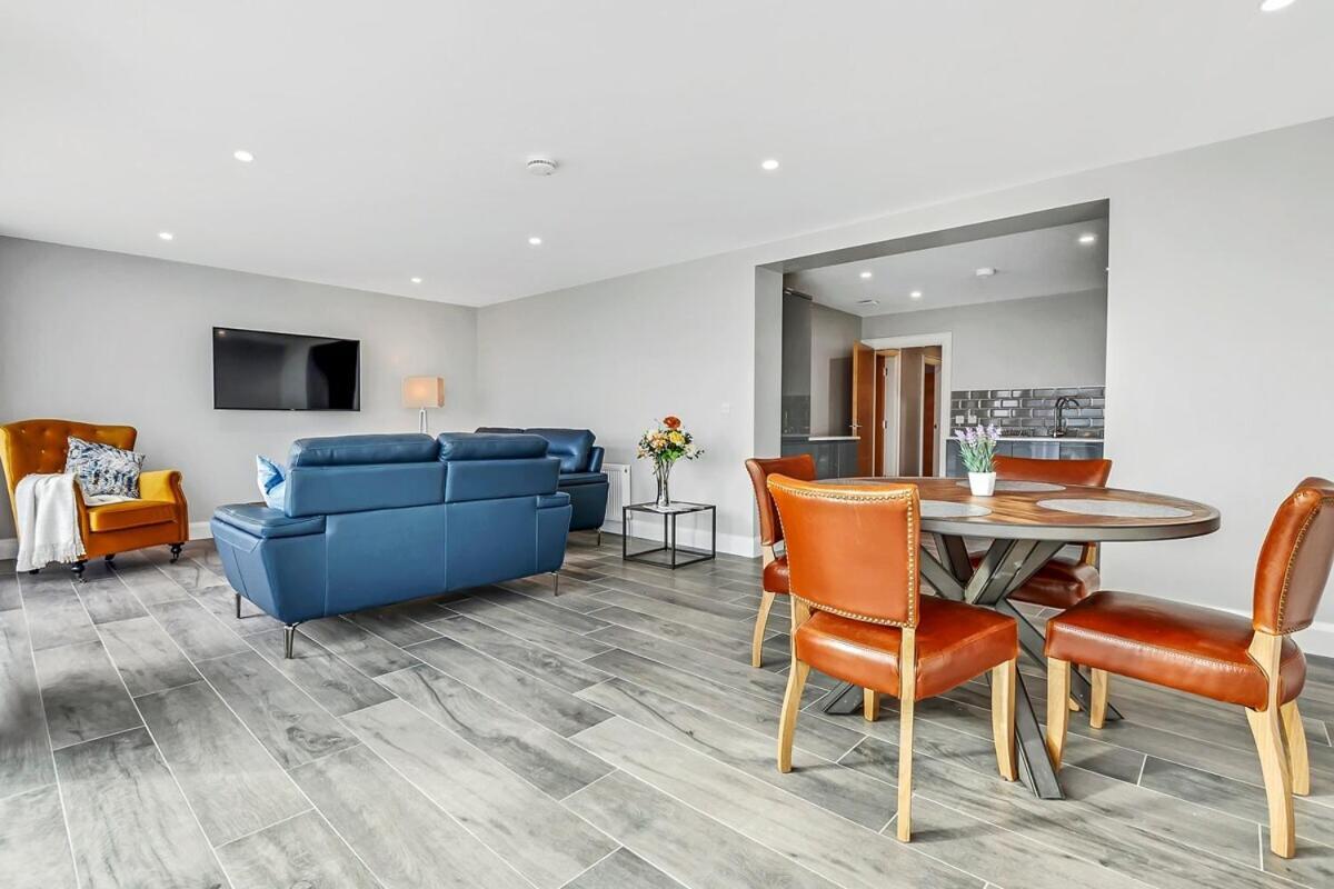 Bayview Luxury 2 Bedroom Apartment Ground Floor Downings Bagian luar foto