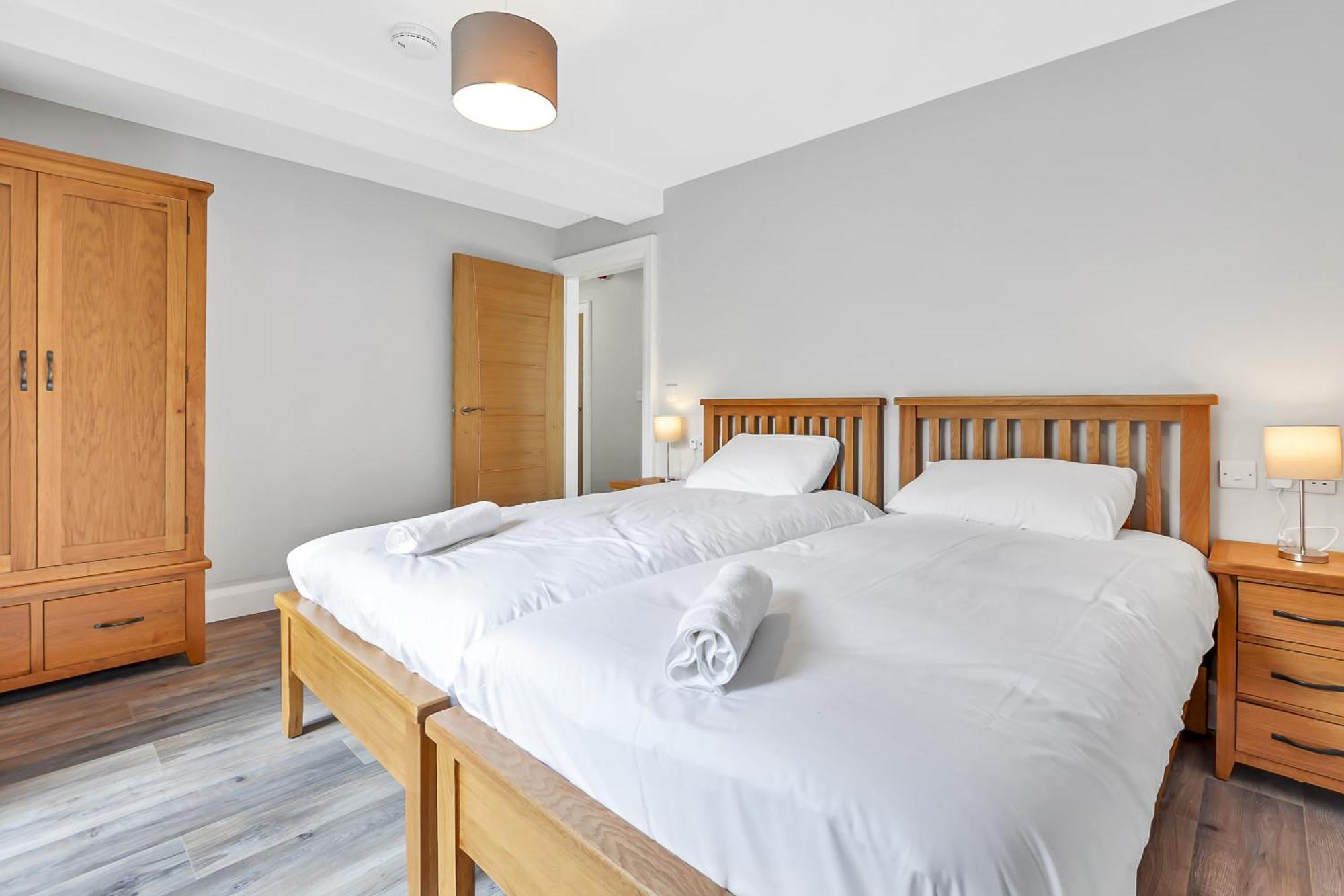 Bayview Luxury 2 Bedroom Apartment Ground Floor Downings Bagian luar foto